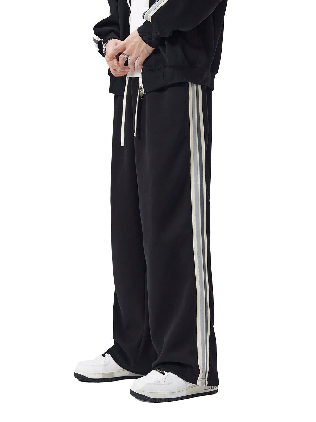 Contrast Side-Stripe Pants