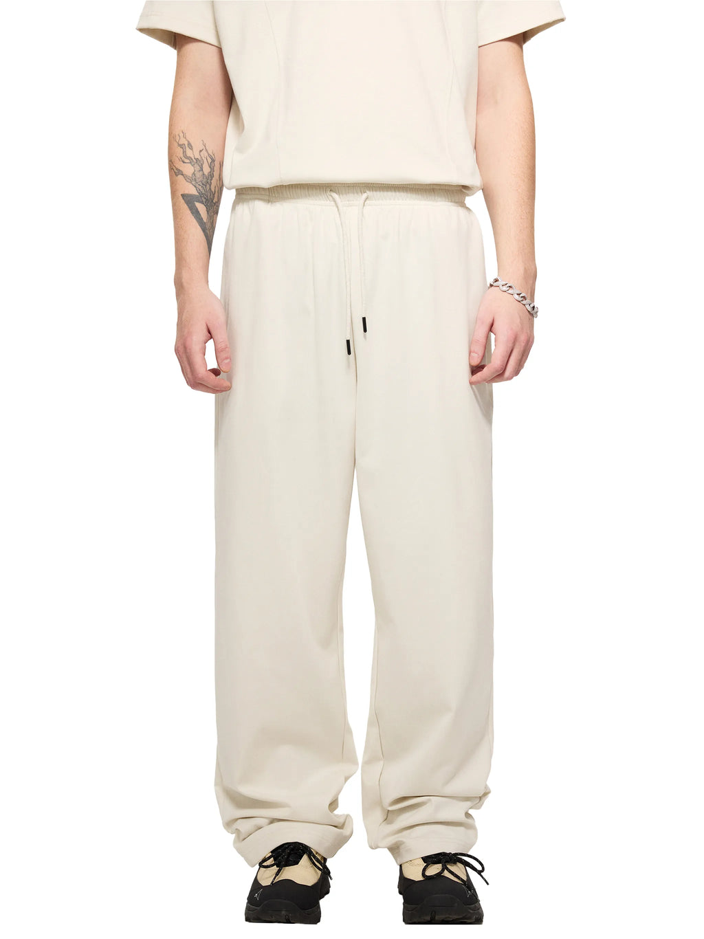 Mesh-Lined Athletic Leg Pants